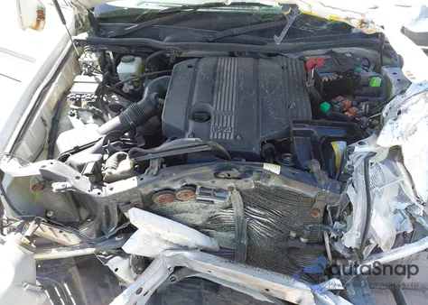 1999 Toyota Crown z USA, uszkodzony, nr VIN JZS1750016815